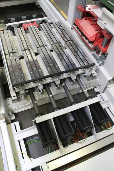 csm_hessgroup-concrete-block-machine-rh2000-twin-table_1927c911be