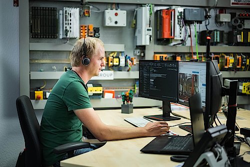 首页|尊龙人生就是博官网入口